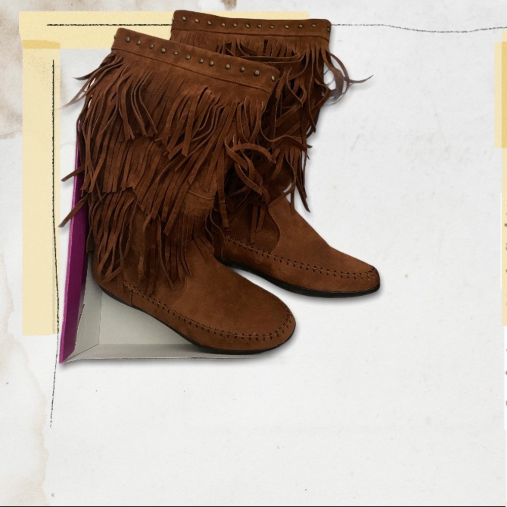 Rampage Fringe boots size 10M